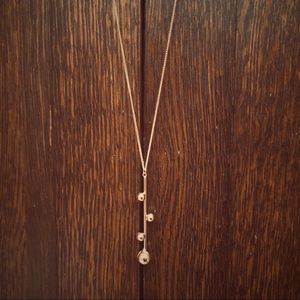 Gold Pendant Necklace